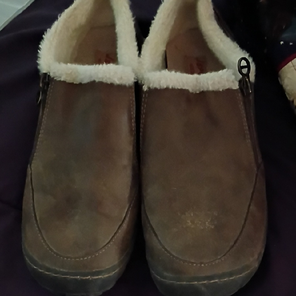 Men's Brown Faux-Shearling Lined Slip-On Boots